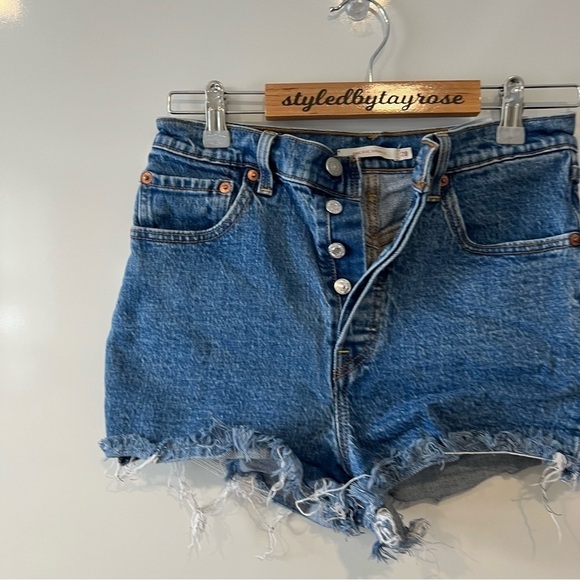 Levi's Ribcage Cutoff Denim Short Charleston Erosion - Picture 5 of 12